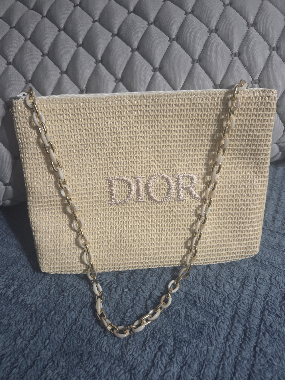 Dior Beige Raffia Crossbody with Gold Chain - Picture 2 of 2